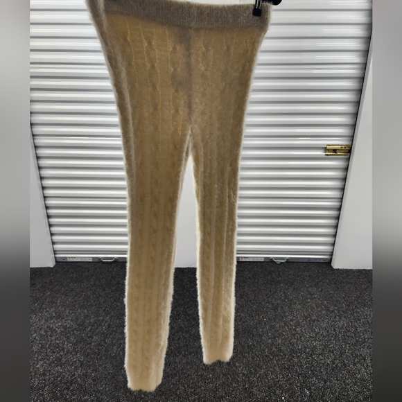 Cable Knit Ivory White Set - Picture 6 of 7